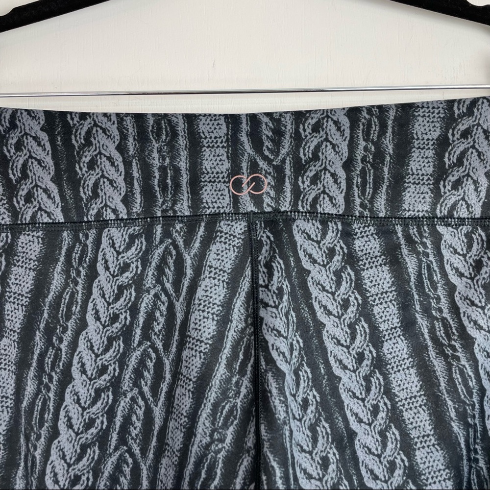 Calia by Carrie Underwood Chain Link Print Leggings Black Grey - Picture 10 of 11